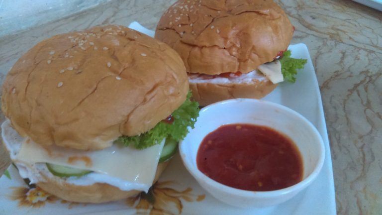 Mutton Cheese Burger Pakistani Food Recipe