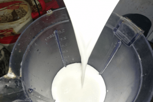 Chocolate With Pista Milk Shake Pakistani Food Recipe3