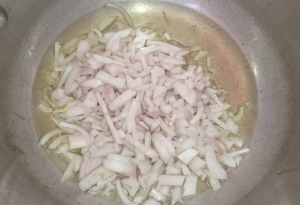 Delicious Potato Chicken Gravy Pakistani Food Recipe7