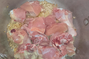 Delicious Potato Chicken Gravy Pakistani Food Recipe9