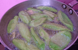 Karele Ki Sabzi Pakistani Food Recipe2