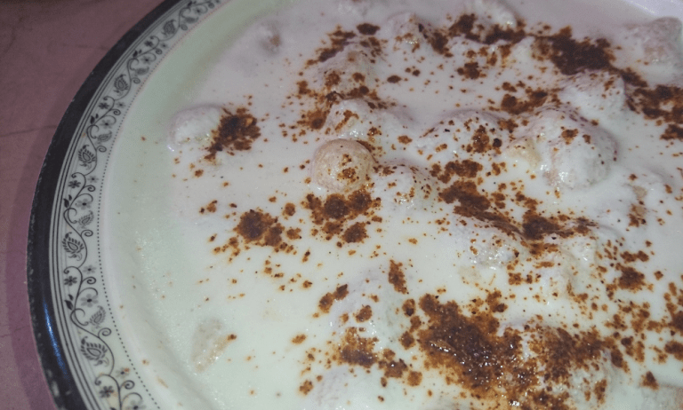 Besan Dahi Baray Pakistani Food Recipe