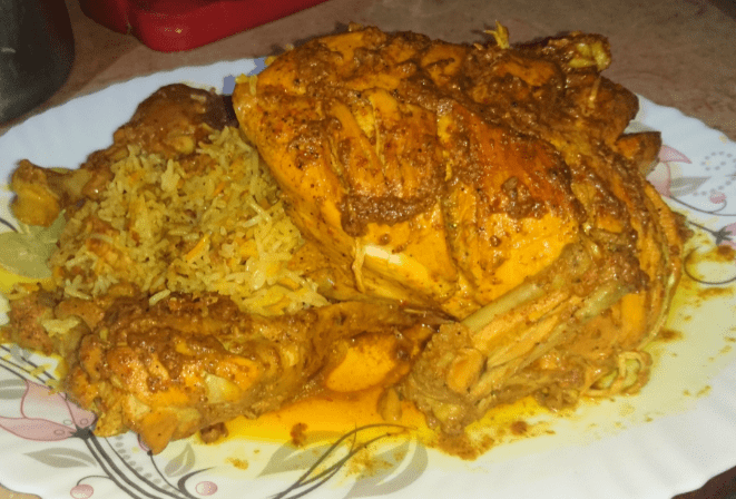 Delicious Lahori Chargha Pakistani Food Recipe (With Video)