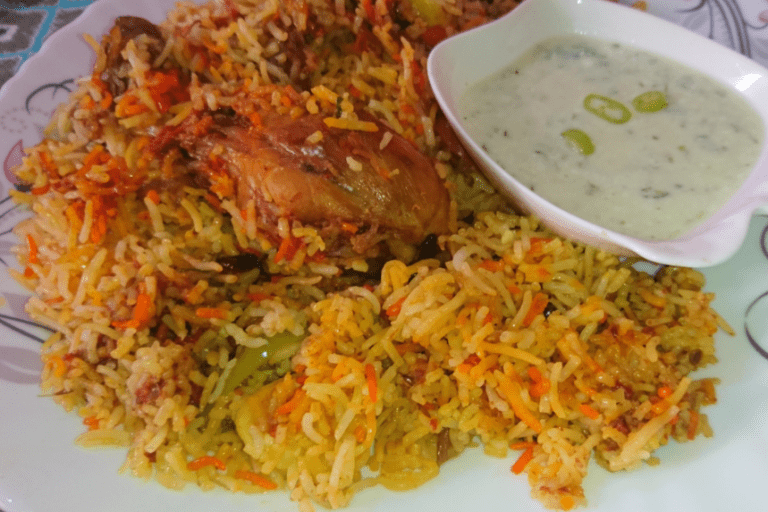 Easy & Delicious Degi Biryani Pakistani Food Recipe (With Video)