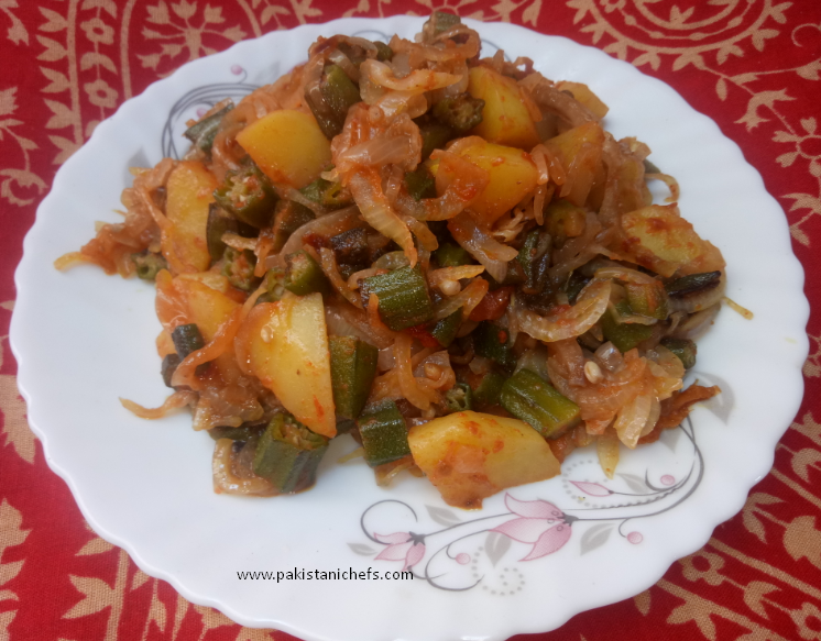 Bhindi Pyaz Ki Sabzi Pakistani Food Recipe (With Video)