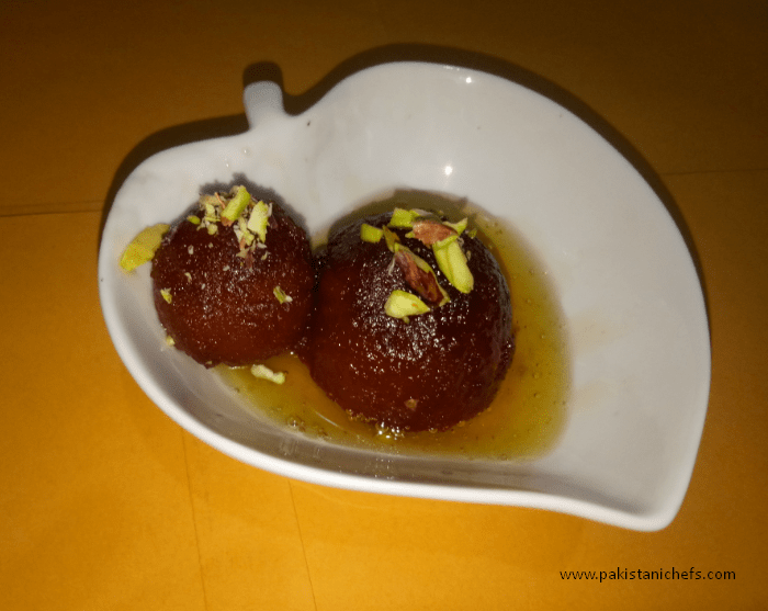 Gulab Jamun With Milk Powder Pakistani Food Recipe (With Video)