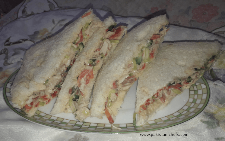 Delicious Chicken Sandwich With Mayo Pakistani Food Recipe (With Video)