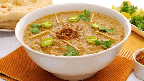 Delicious Chicken Haleem Pakistani Food Recipe