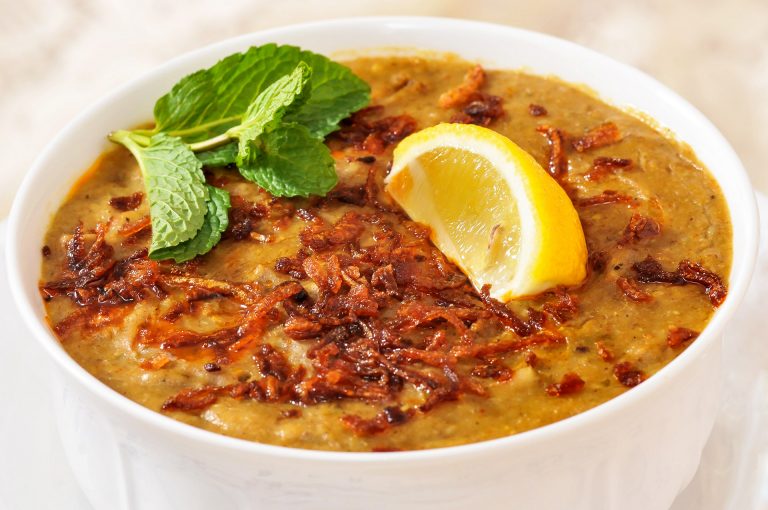 Delicious Chicken Haleem Pakistani Food Recipe