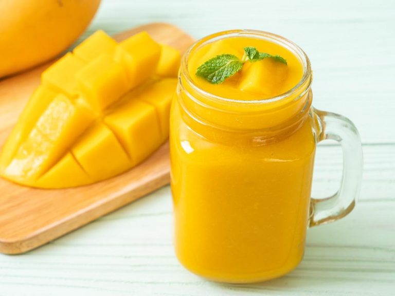Easy Mango Smoothie Pakistani Food Recipe