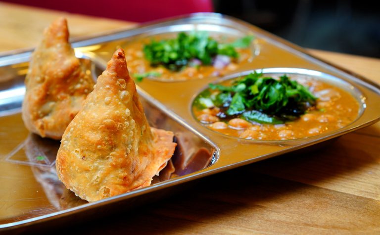 Delicious Punjabi Samosa and Chole Pakistani Food Recipe