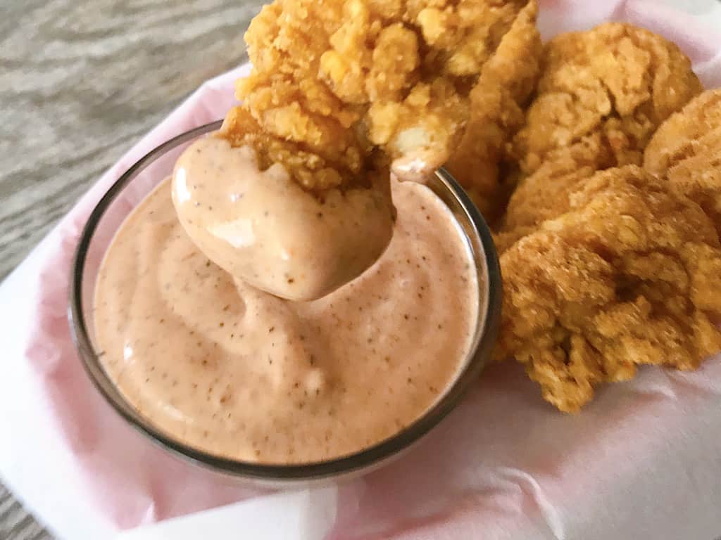 Delicious & Tasty Raising Cane's Dipping Sauce Recipe