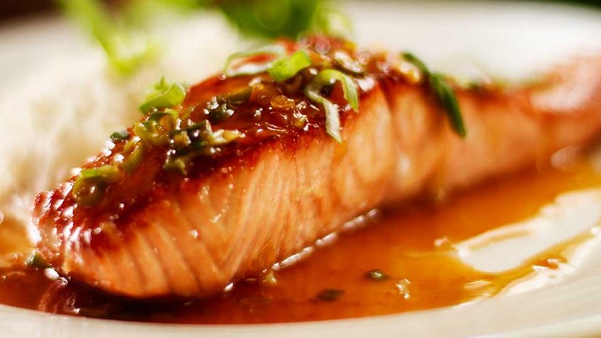 Delicious Honey-Soy Broiled Salmon Recipe 