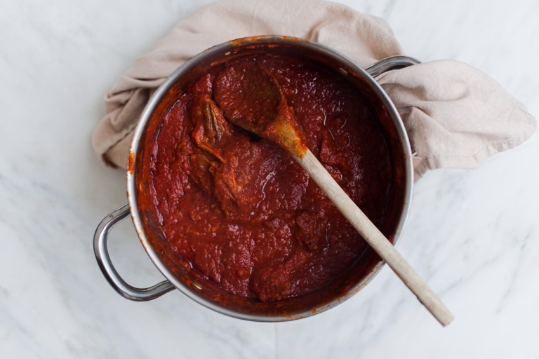 Ragú Napoletano (Neapolitan-Style Italian) Recipe