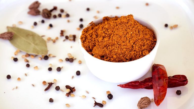 Delicious & Tasty Vegetable Masala Powder Pakistani Food Recipe
