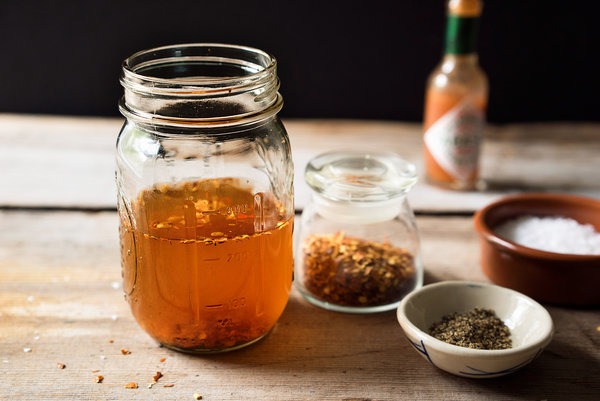 Tangy & Tasty Carolina Vinegar Barbecue Sauce Recipe