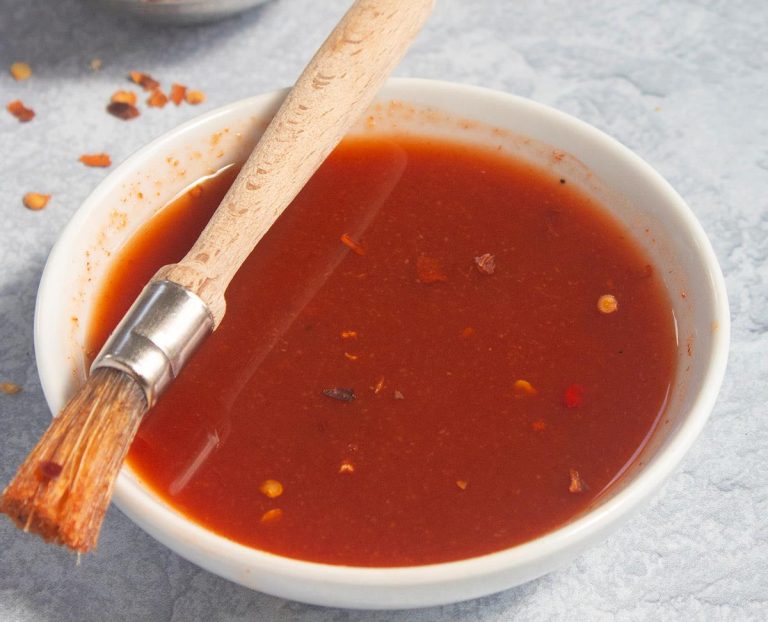 Tangy & Tasty Carolina Vinegar Barbecue Sauce Recipe