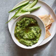 Roasted Garlic & Cashew Dipping Sauce Recipe