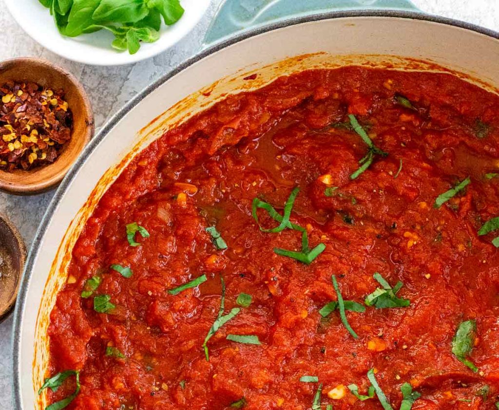 Homemade Classic Marinara Sauce Recipe