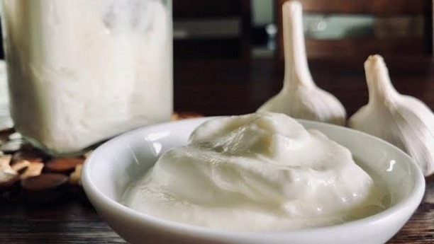 The Best Ever Creamy Shawarma White Sauce Recipe