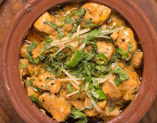 Delicious Beef White Handi Pakistani Food Recipe