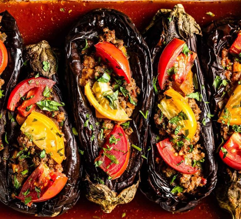 Karniyarik – Turkish Stuffed Eggplant Recipe