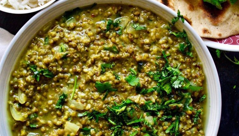 Chilke Wali Moong Dal Curry Pakistani Food Recipe